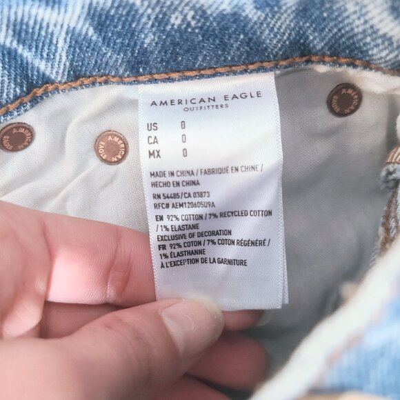 American Eagle Highest Rise 90s Boyfriend Distressed Denim Blue Wash Jean Shorts - Picture 10 of 11